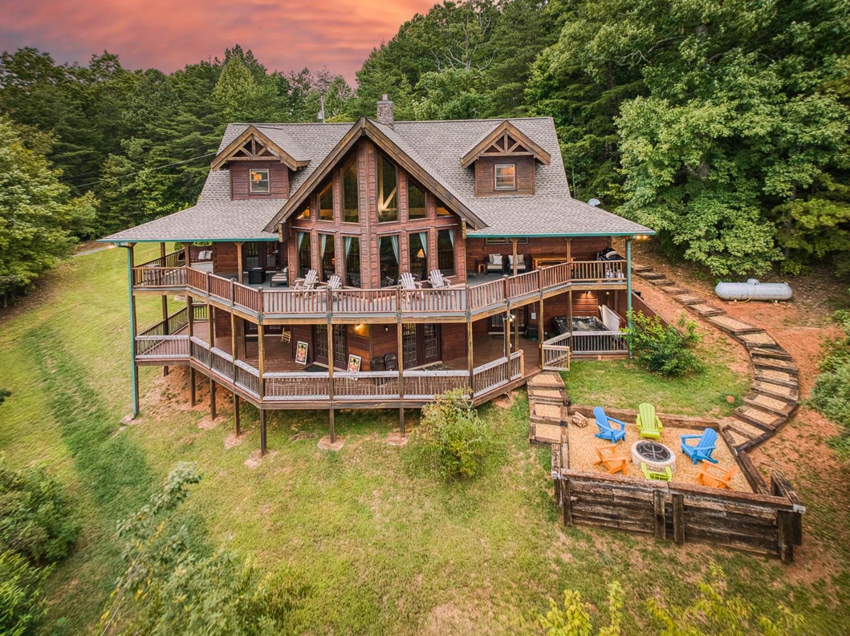 Sky High Lodge By Bk Stays. Large Cabin. Amazing Views. Game Room. Jacuzzi. Six Bedrooms. Sleeps 12 Blue Ridge Exterior foto